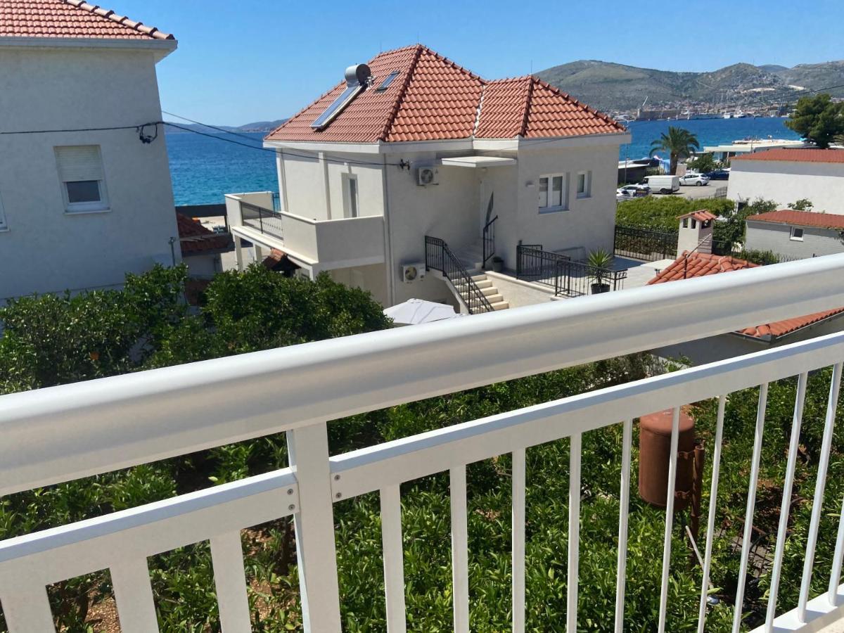 House Mare Apartment Трогир Екстериор снимка