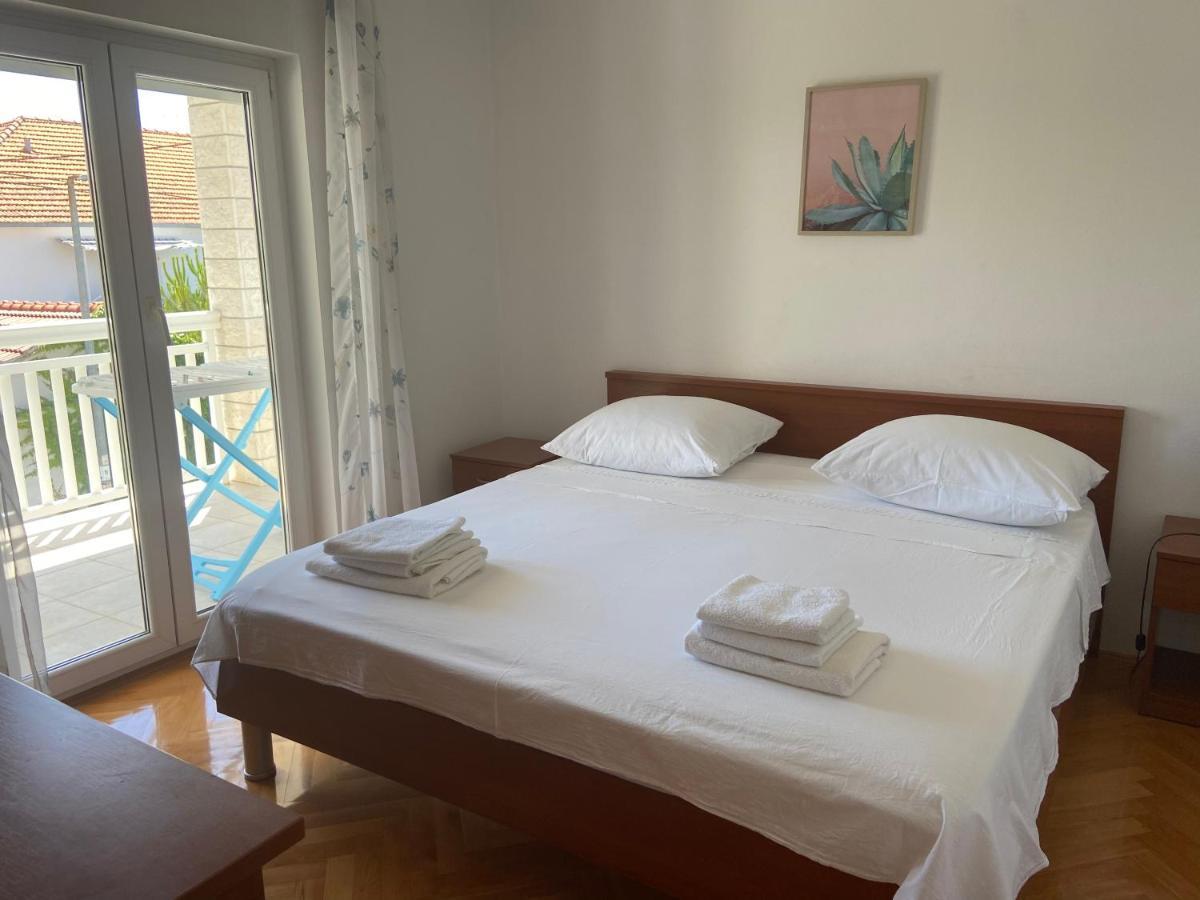 House Mare Apartment Трогир Екстериор снимка