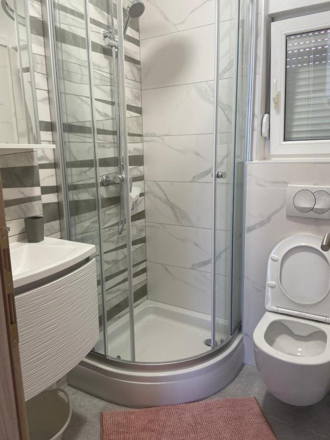 House Mare Apartment Трогир Екстериор снимка