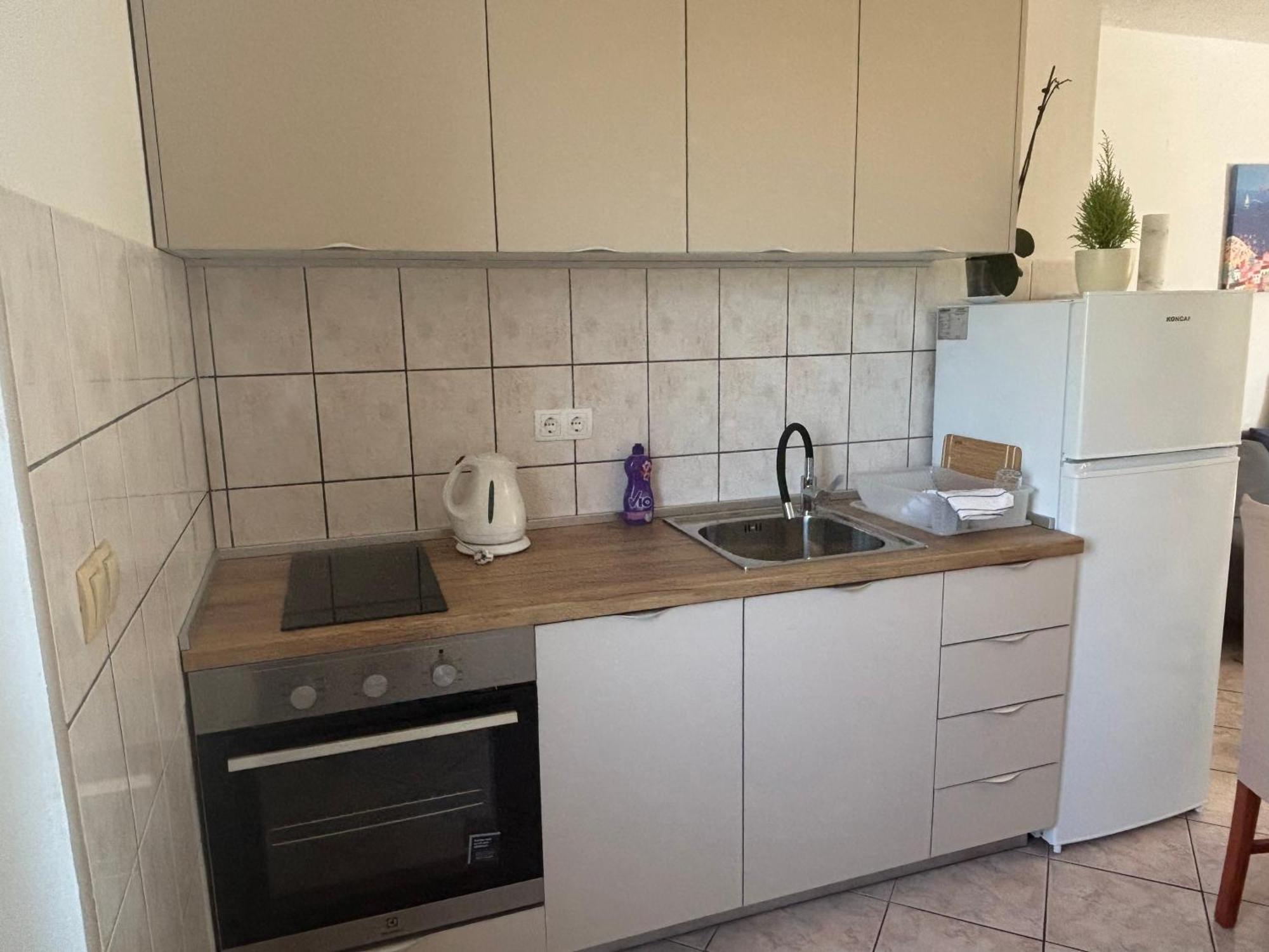 House Mare Apartment Трогир Екстериор снимка