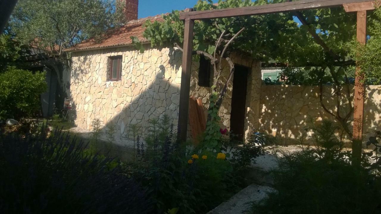 House Mare Apartment Трогир Екстериор снимка