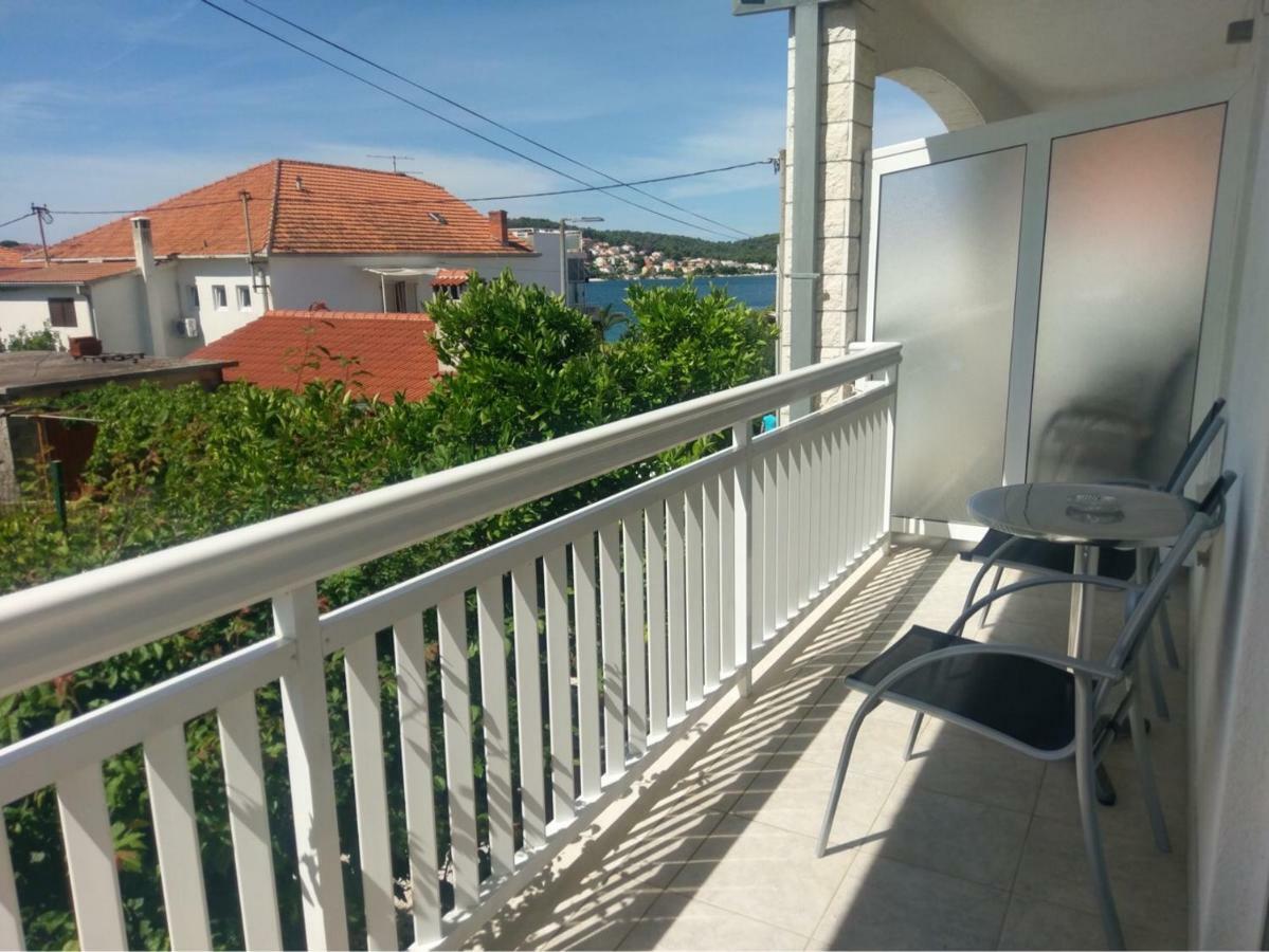 House Mare Apartment Трогир Екстериор снимка